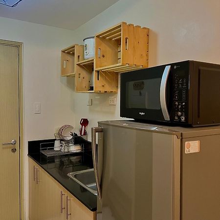 The Pallet House, Wind Residences Tagaytay Tagaytay City Buitenkant foto